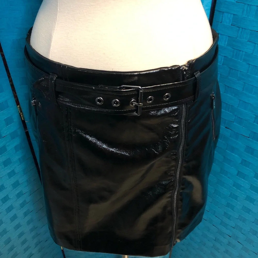 Karl Lagerfeld Faux Patent Leather Belted Mini Skirt Black New